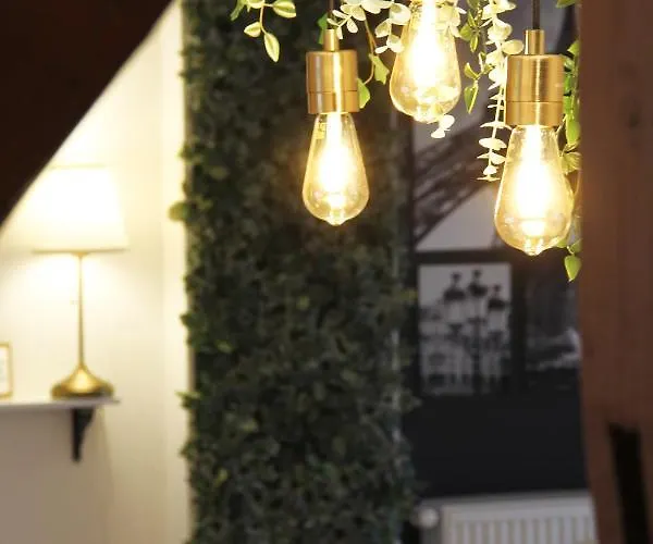 Secret Hideaways Boho Artstudio Mit Smarthome Nahe L Messe L Hbf דירה דיסבורג